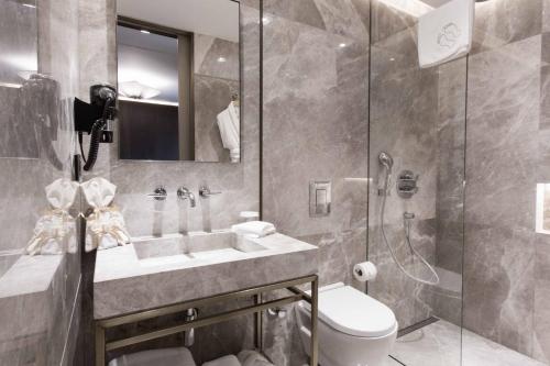 Noble22 Suites