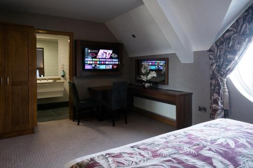 The Holyrood Hotel - Blue River Leisure Centre & Escape Spa