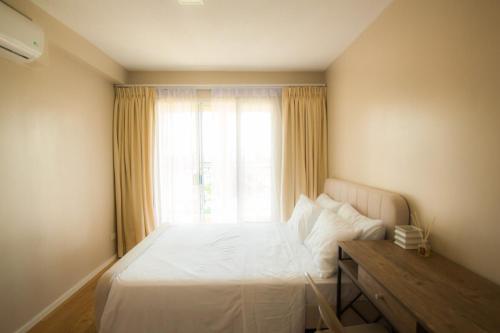 Casa - Coastal Getaway Two-Bedroom Vacation Home with free parking in Amalfi by City de Mare