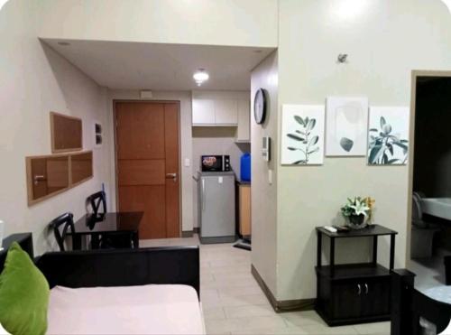 Two Palm Tree Villas close to Manila Airport - Terminal 3