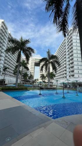 Zoe Suite in Shell Residences MOA Pasay City