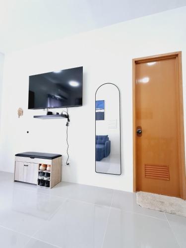 Sugar Creek Holdings International LLC