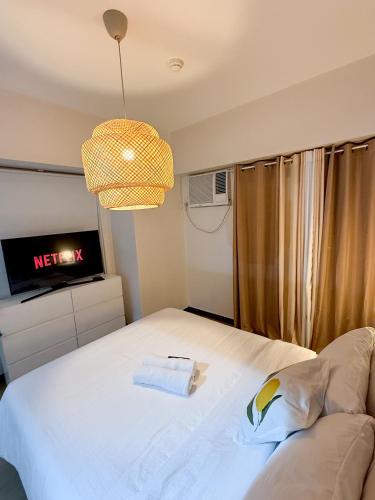 Spacious with Queen size bed and 15mins away to NAIAT3 Airport