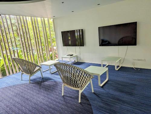 Dominiks Green Heaven Epic Ocean View Tambuli Pool