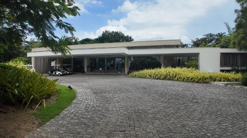 Dominiks Green Heaven Epic Ocean View Tambuli Pool