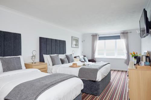 Luccombe Manor Country House