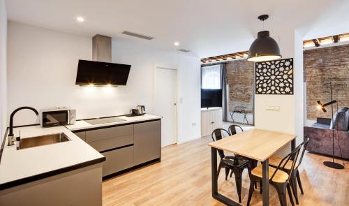 Sercotel Granada Suites