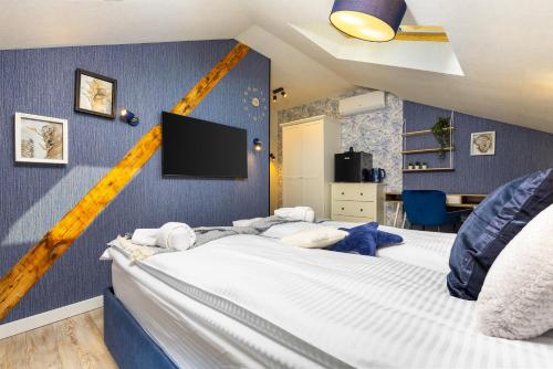 Kapana Art Sky Studios Parking Included