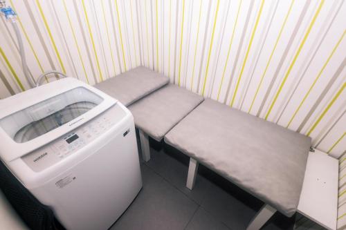 Urban Oasis Sleep in Style Makati Comfy Gym Swim Park 914