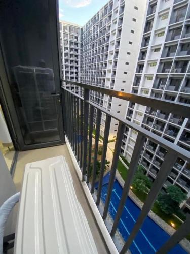 Staycation bliss! Shore 2 B1