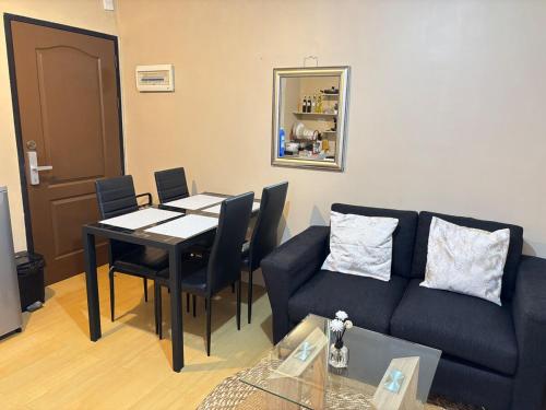 Cozy 2BR Condo Free Pool Access