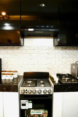 Phoenix Bliss - Amber