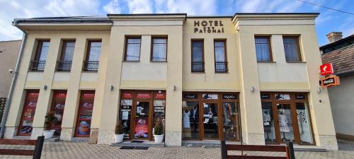 Hotel Patonai Panzio