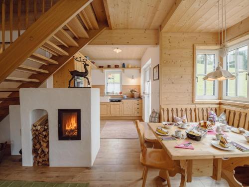 Chalet by Grundlsee near Ski Slopes
