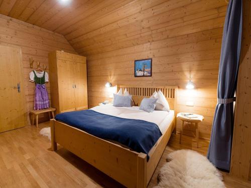 Chalet by Grundlsee near Ski Slopes