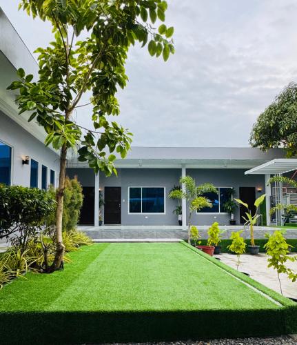 Anavada Apartment Inn