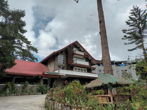 Safari Lodge Baguio by Log Cabin Hotel