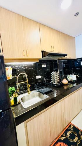 Mac Serenity Suites Vine Residences