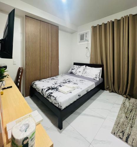 City Stay Studio near Cebu Uptown Pool Netflix Fast Wifi
