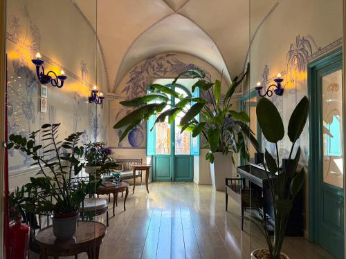 Lilium Hotel