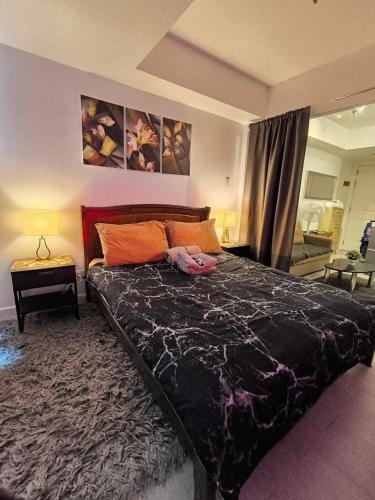 Azure Staycation by Zette