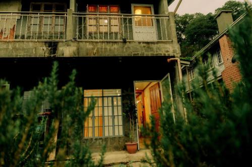 Boston Haus by Ginas Homes