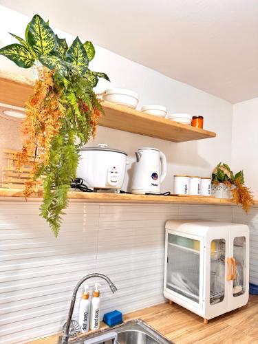 The Transient Pad Premium