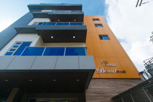 RedDoorz at Casa Barcelona Condotel