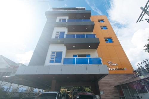 RedDoorz at Casa Barcelona Condotel