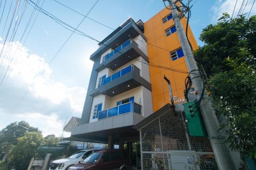 RedDoorz at Casa Barcelona Condotel