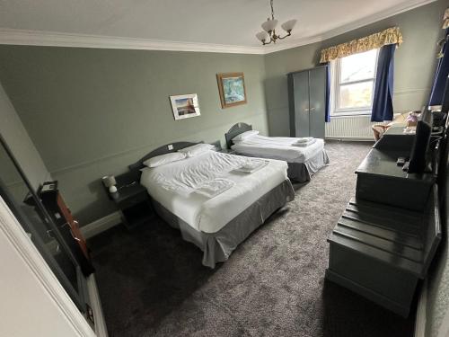 The Clarkes Hotel
