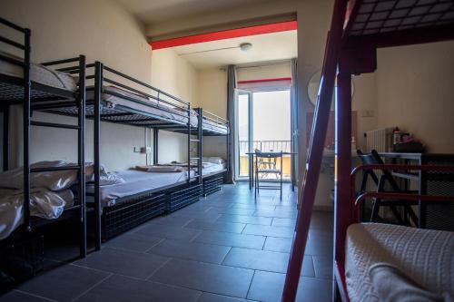 Lake Como Hostel