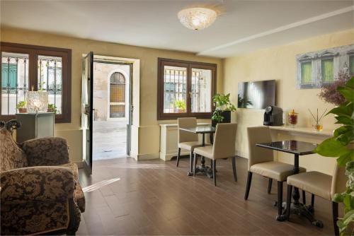 Residenza Venezia | Una Esperienze