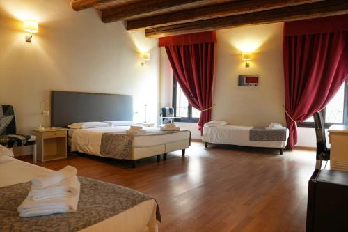 Honey Rooms Ferrara