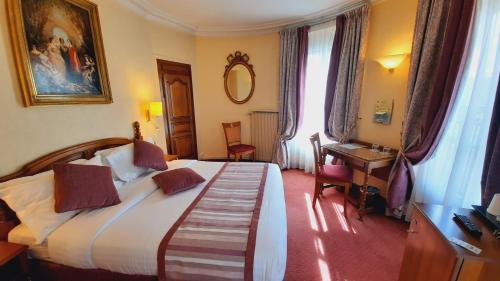 Hôtel Paix Republique