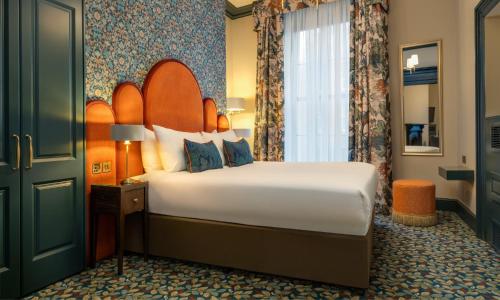 Trinity City Hotel