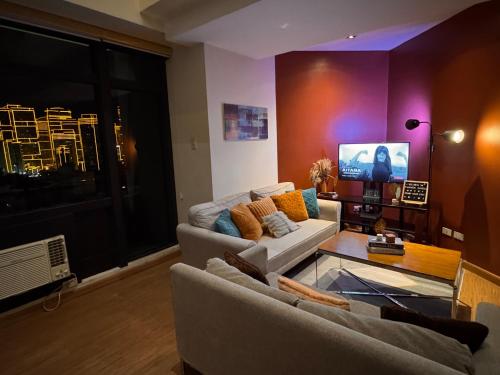 Gramercy Residences Spacious 1 BR Loft FREE Amenities