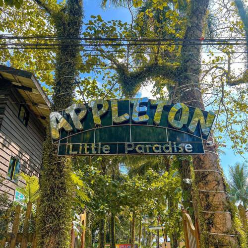 BEACH HOUSE - Appleton Liitle Paradise Beach Resort & Restaurant