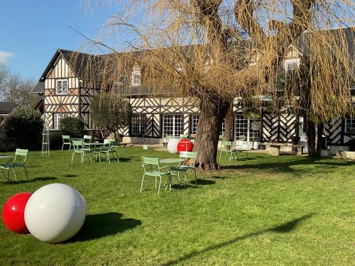 Le Manoir De La Croix Sonnet