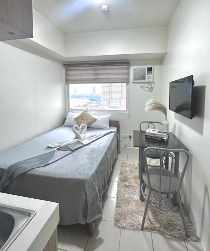 Jam Red Doorzzz Condotel Mandaluyong