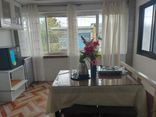 Big room with two queen bed