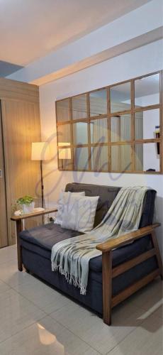 10th Floor Facing Amenity