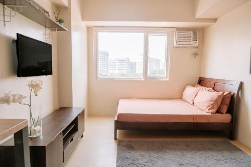 A Dreamy Escape for Three