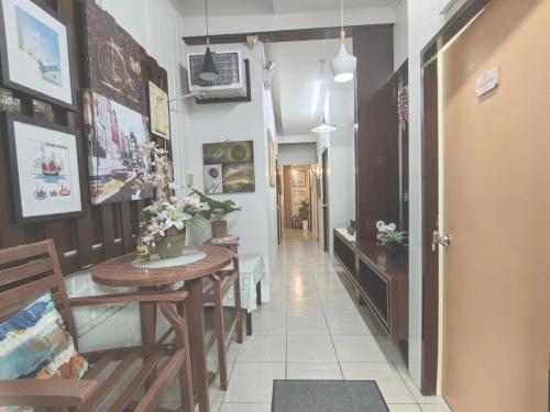 Nappers Hostel