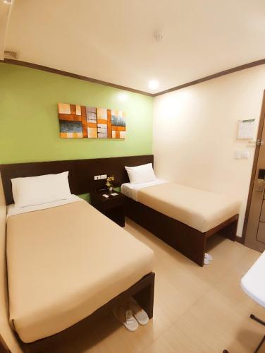 Huanying Hotel