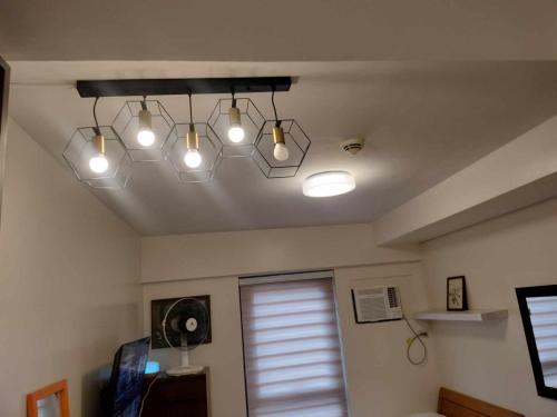 Studio 7 Condominium