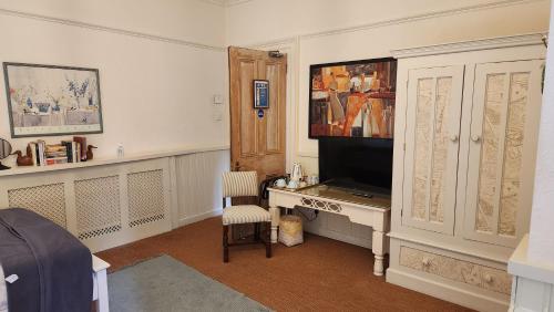 Cornerstones Guest House