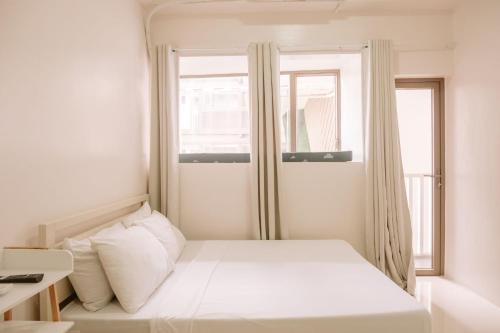 Urban Nest with a View