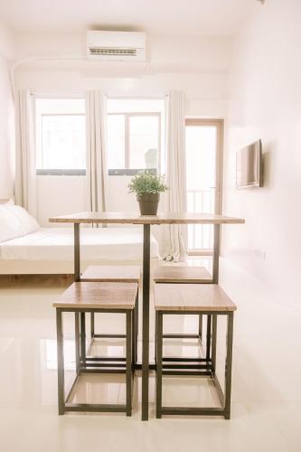 Urban Nest with a View