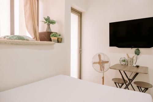 Tropical Bliss in the Metro